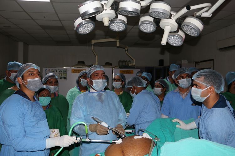 Live Demonstration of Total Laparoscopic Hysterectomy surgery demonstrate by Prof Dr. R. K. Mishra.