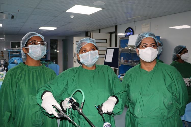 Gynecologist  and Surgeon Interactive Laparoscopic wet lab practicing Laparoscopic Tubal Sterilization, Salpingostomy, Ovarian Drilling, Hysterectomy , Cholecystectomy and appendectomy surgery on the Live Tissue Demonstration by Dr. Shanu Desai