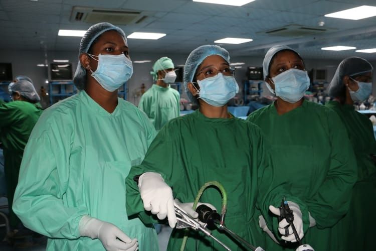 Surgeons & Gynecologist Performing on the Live Tissue Laparoscopic Fundoplication, Nephrectomy and Rectopexy, Laparoscopic Burch Colposuspension for stress urinary incontinence and Sacrohysteropexy for uterine prolapse.