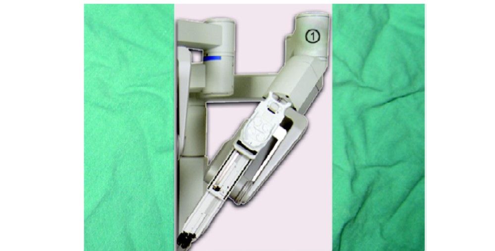 Positioning of instrument arm