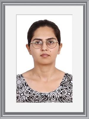 Dr. AKANSHA SINGH