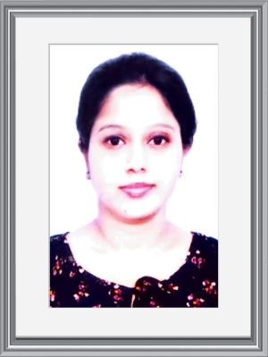 Dr. MOUMITA  SARKAR  