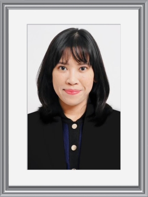 Dr. AGENG BUDIANANTI SOEWADJI  