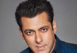 Super Star Salman Khan has Donated 1 Lac 10 Thousand Rupees to Conduct Laparoscopic Surgery for Poor and Needy Patients