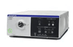 VISERA 4K UHD Imaging System to perform laparoscopic surgery