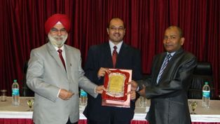 DR. MAMDOUH ABDELAZIZ AHMED 
