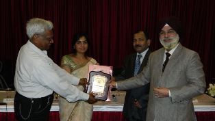 DR. SATYAJEET KUMAR SINGH