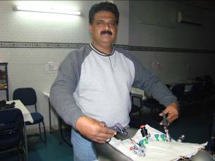 Hand, Arm & Shoulder Position at Manipulation Angle 90 degrees