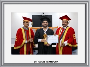 Dr. PARAS  MANOCHA